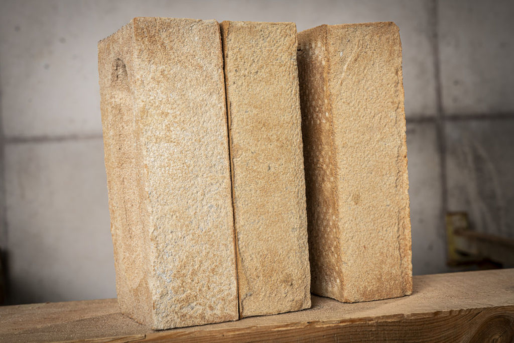 7593 | Handform | Cegła NF Biało-Beżowa